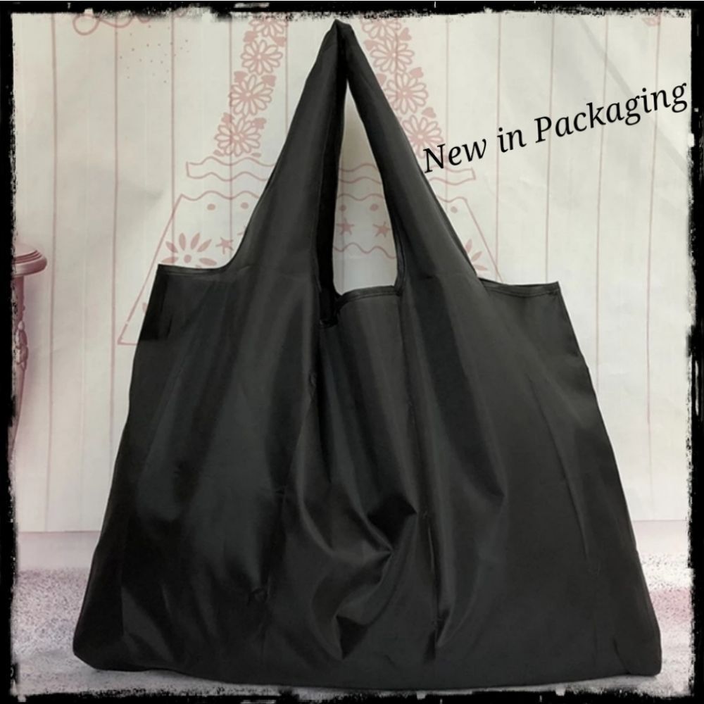 2/$15🖤NEW 🖤Black Eco Large Polyeste TOTE BAG